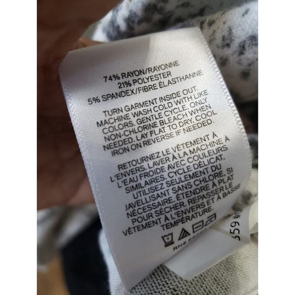 Women's Express Snake Print Long Sleeve Top Size S Long Sleeves Boat Neck - Picture 9 of 10